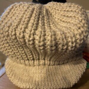 Women's Knit Brimmed Hat